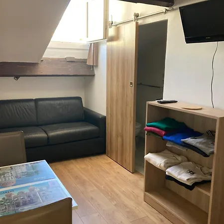 Mansarde Plein Centre Et A 5 Mn Des Plages 公寓 尼斯